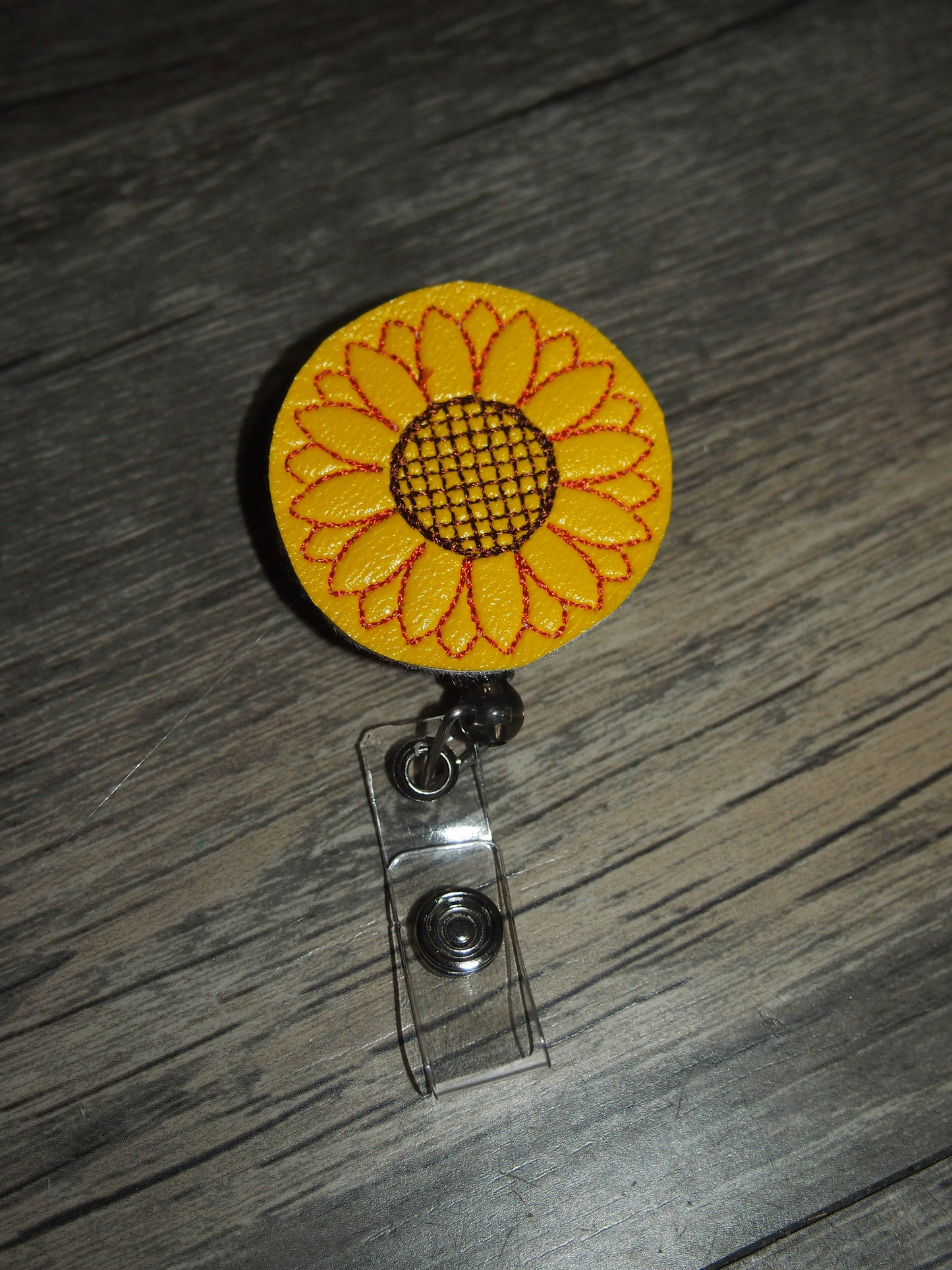 Sunflower Nurse Badge Reel ID Holder Retractable | hospital Badge Reel | Badge Buddy | Pediatric | Nurse Gift | Felt Badge Reel Office Gift