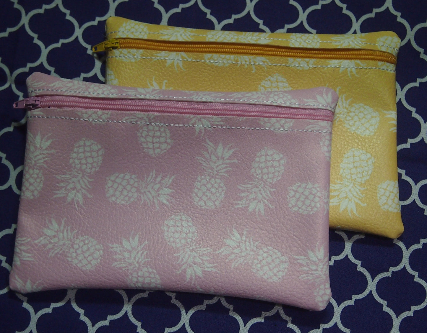 Pineapple Zipper Bag | Cosmetic Bag Zip Bag Pineapple Cosmetic Bag Zipper Pouch Small Zippered Pouch Pineapple Bag Carry bag Pine Apple